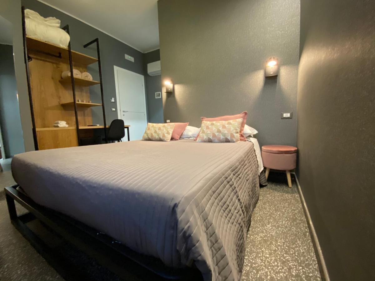 La Taverna Antica Rooms Pescara Ngoại thất bức ảnh