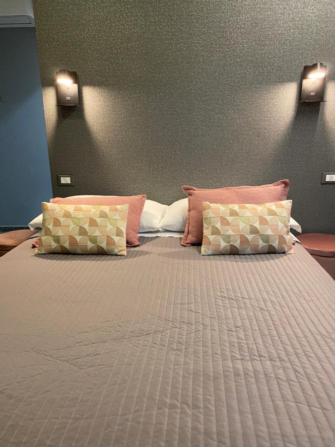 La Taverna Antica Rooms Pescara Ngoại thất bức ảnh