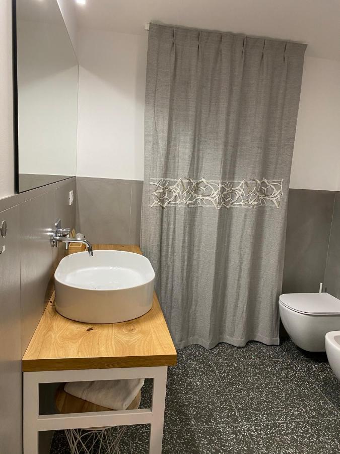 La Taverna Antica Rooms Pescara Ngoại thất bức ảnh